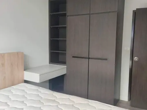 For rent, G Condo, 1 bedroom, 1 bathroom, furnished + electrical appliances ready. The price is friendly. Book now.