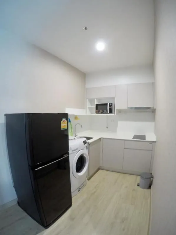 For rent, The Parkland Petchkasem-Thapra, 2 bedrooms, pool view, cool breeze, very good atmosphere, rent now.