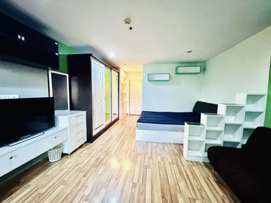 ให้เช่า Regent Home 15 Changwattana ห้องสตูดิโอ ชั้น 8 มาพร้อมราคาสุดคุ้ม รีบมาจองเลย