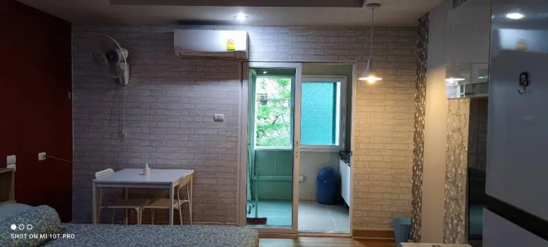 ให้เช่าคอนโด Happy condo รัชดา18 ห้องสตูดิโอ ตกแต่งพร้อมเข้าอยู่ เฟอนร์ครบ ราคานี้ต้องรีบเลยย
