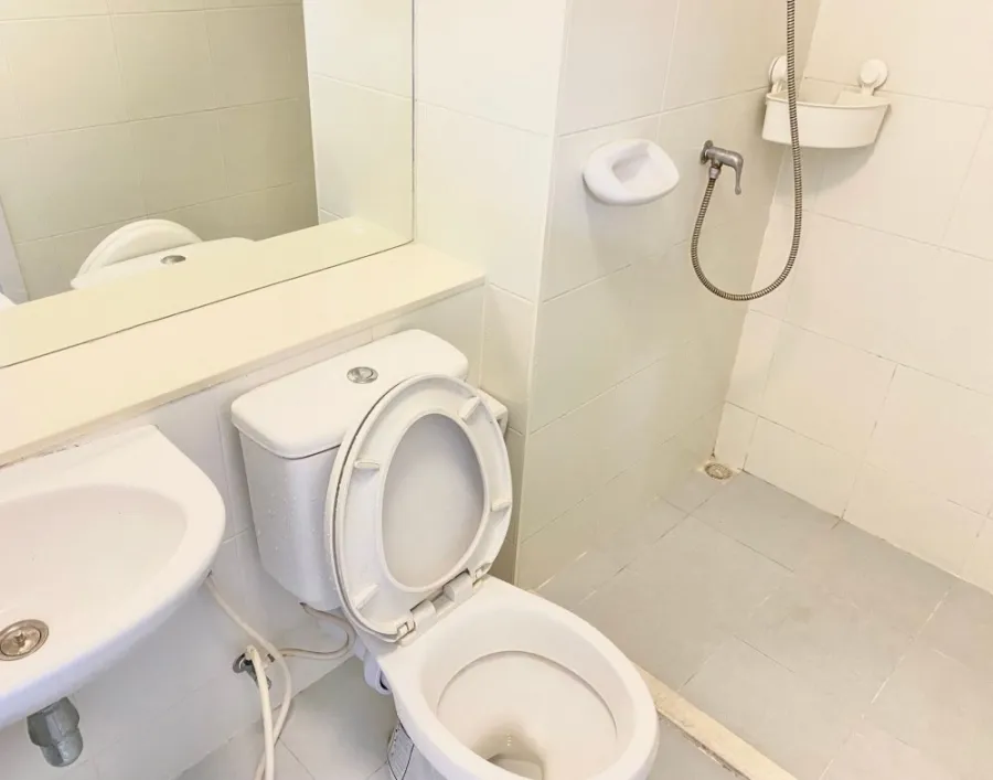 For rent, Plum Condo Chaengwattana, nice decorated room fully furnished Plus very cheap Very worthwhile. Hurry up to reserve.