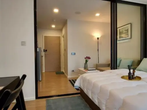 KAVE TOWN SHIFT CONDO ให้เช่า ตู้เสื้อผ้าขนาดใหญ่ built-in ตกแต่งอย่างดี จองแล้วจะไม่เสียใจ