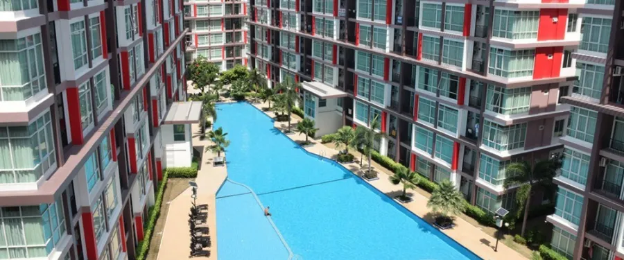 Sale CC Condominium 1 (Central Pattaya), room on the pool side, very beautiful view, new room, clean, fully furnished, book now!