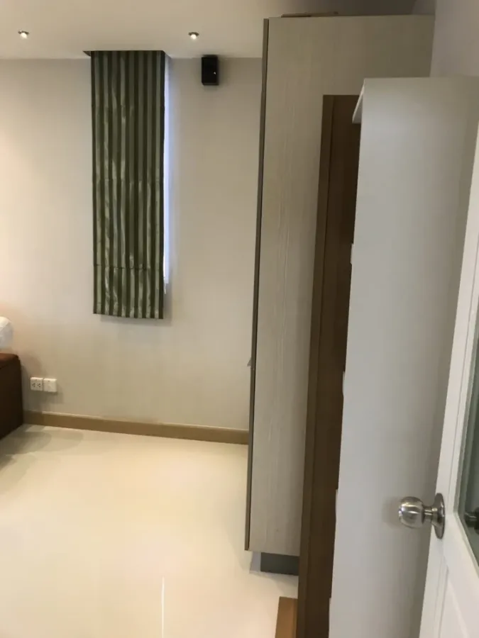 M Society Condominium for sale. High floor unit, spacious and comfortable, perfect for families. Book now before it's too late!!!