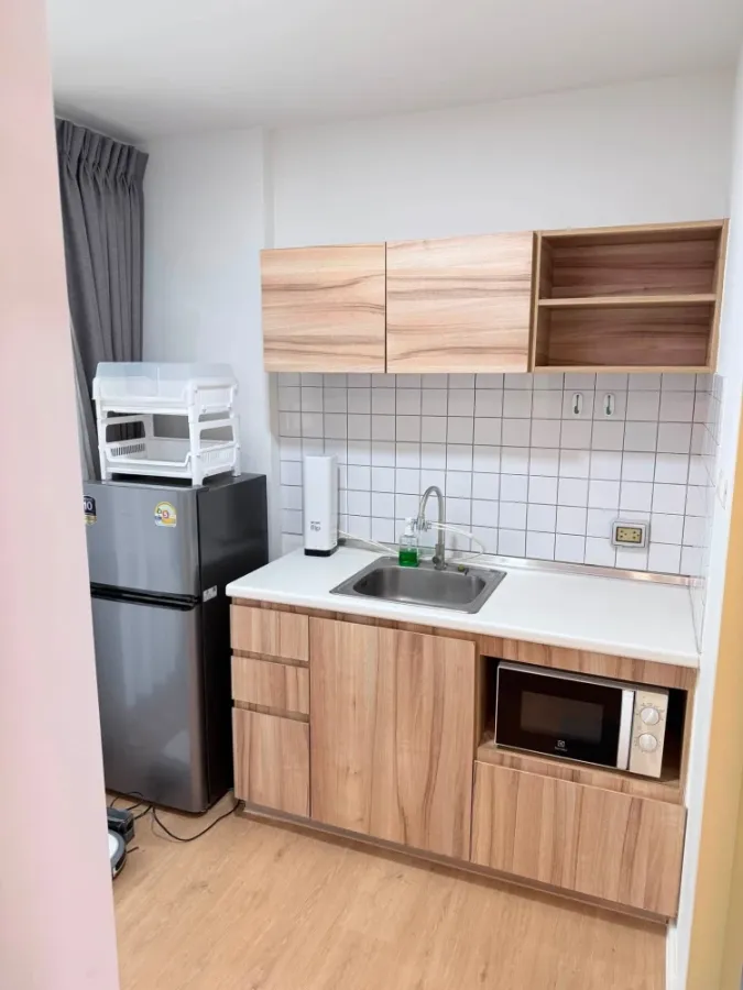 Happy Condo Donmuang The Terminal for rent. The unit has separate partitions, creating well-defined zones. Convenient and complete amenities all in on