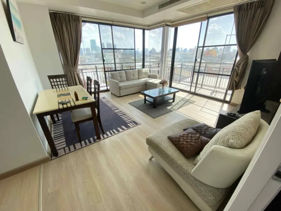 PREMIUM CONDO FOR RENT! Luxury Resort-Style 97 sq.m. Residence - 2 Bedrooms, Building 3 (6th Floor), Highly Private and Serene in the Heart of Ratchad
