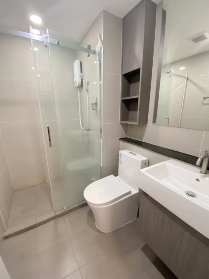 Condo for rent, Green Ville 2, Sukhumvit 101, swimming pool view, separate kitchen, well proportioned.