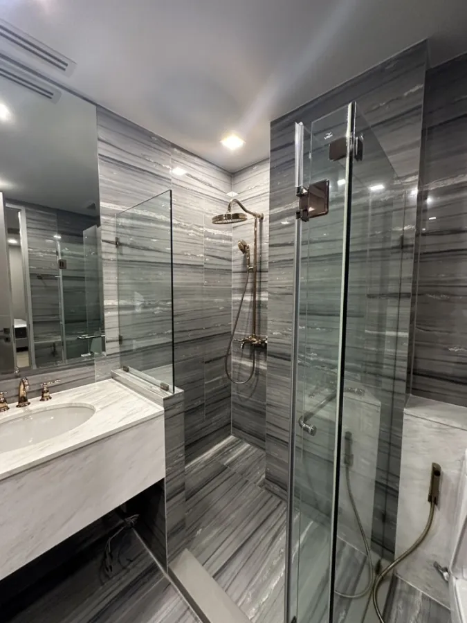 ให้เช่า Ashton Residence 41 แต่งห้องสไตล Modern Luxury ระเบียงใหญ่ เครื่องใช้ไฟฟ้าครบ จองเลย