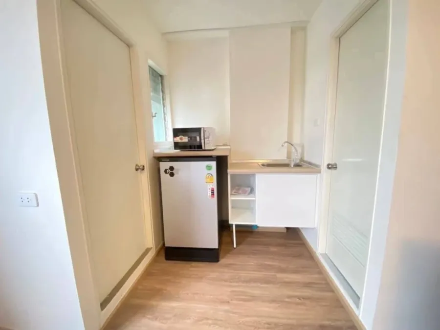 For rent: Lumpini Township Rangsit Klong 1, 6th floor, a nice, fully furnished unit.