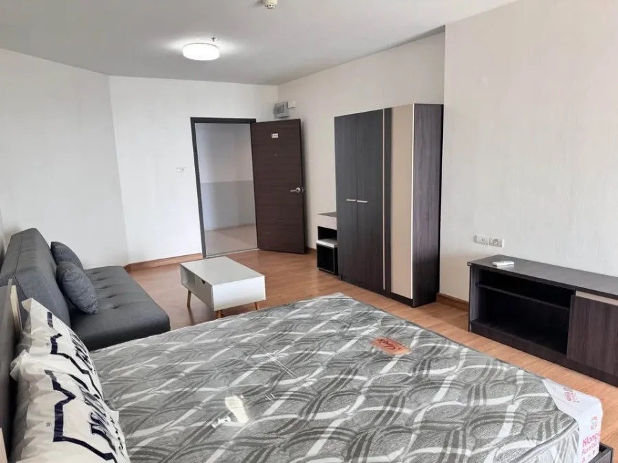 For rent: Supalai City Resort Phranangklao Station–Chaophraya. Ready-to-move-in room, affordable price, spacious and comfortable. Book now!