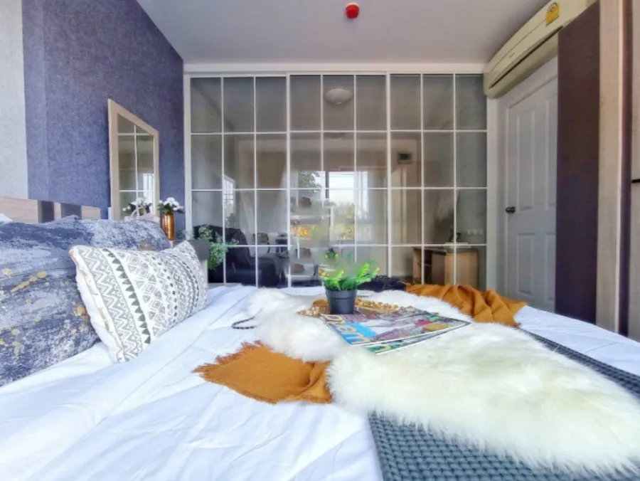 Plum Condo Nawamin for sale, new room, very beautiful, plus new furniture in the whole room, good location, photos from the real room, book now!