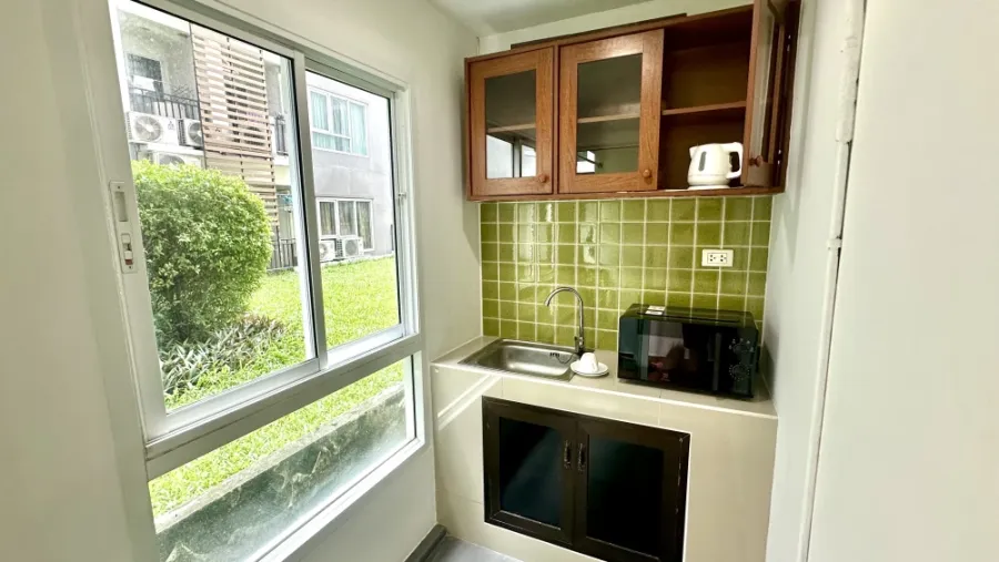 Condo for rent Regent Home 22 Sukhumvit 85, fully furnished, within walking distance to BTS. Reserve now!