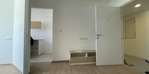 For rent Sena Kith Thepharak - Bangbo ห้องพร้อมอยู่ กั้นแยกเป็นสัดส่วน มาจองด่วนๆ อย่ารอช้า