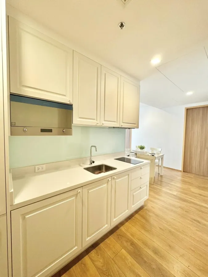 ให้เช่า โนเบิล บี สุขุมวิท 33 ห้องไซส์ใหญ่ 3 นอน 3 น้ำ วิวเมือง ตกแต่งโทนสว่าง เหมือนอยู่บ้าน จองเลย