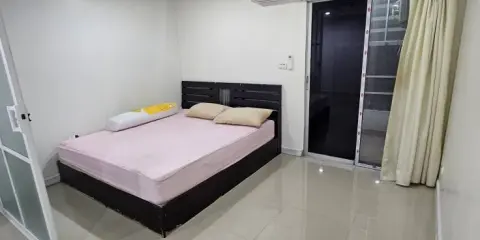 ขาย รีเจ้นท์โฮม เฟส3 พหล57 ห้องกั้นห้องเป็นสัดส่วน สิ่งอำนวยความสะดวกพร้อม หิ้วกระเป๋าใบเดียวมาได้เลย!