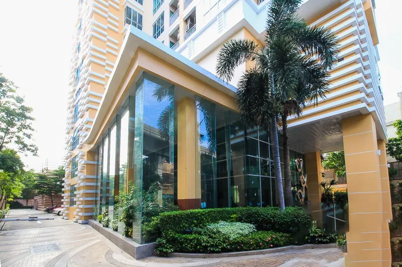 ขายด่วน!! คอนโด ไลฟ์ แอท พหลฯ-อารีย์ ห้องเพิ่ง Renovateใหม่ พร้อมเข้าอยู่ ห้ามพลาด!!