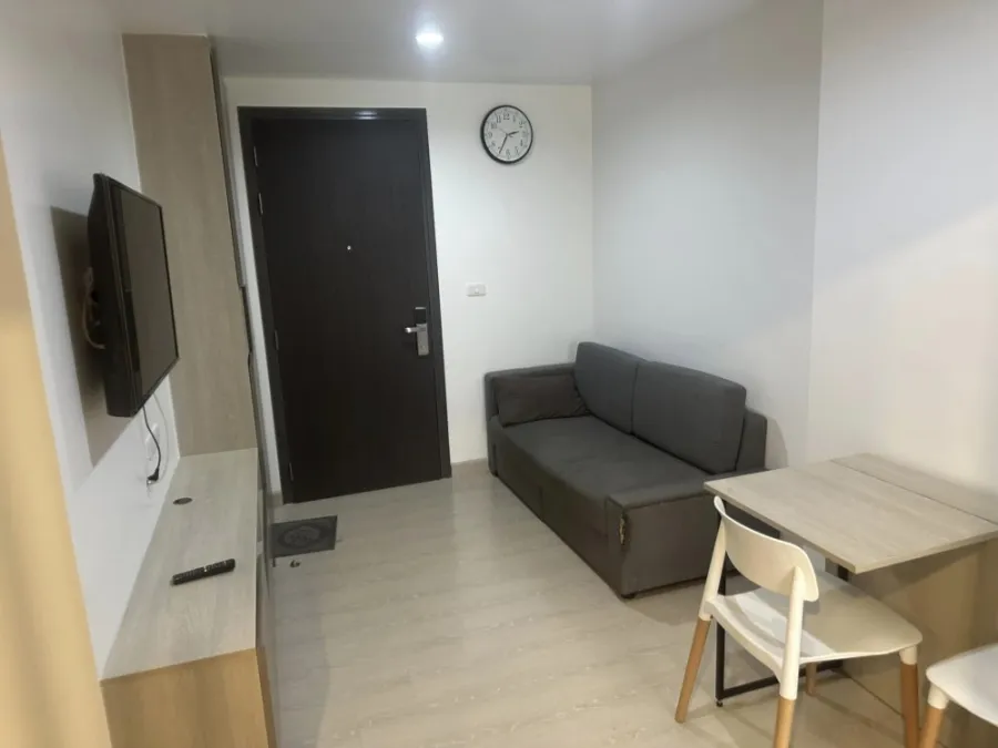 Rent Niche ID Sukhumvit 113, partitioned room Super large bed Don't just look, hurry up to reserve.