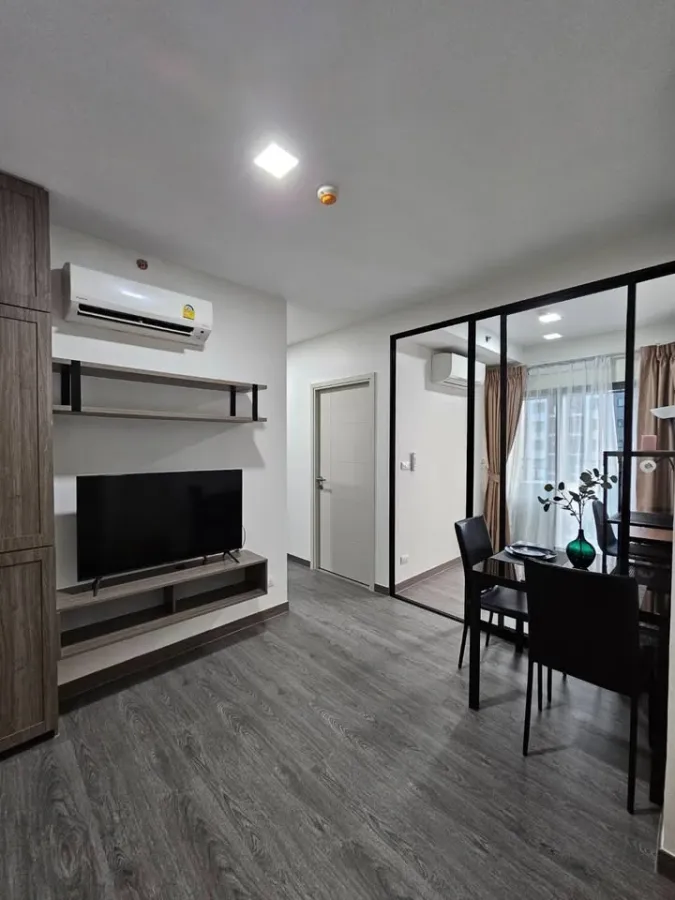 ขาย ให้เช่า Kensington Sukhumvit-Theparak ห้องริม วิวสระว่ายน้ำ ชั้น 31 บรรยากาศเงียบสงบ เหมาะกับการพักผ่อนมาก ต้องรีบจองแล้ว