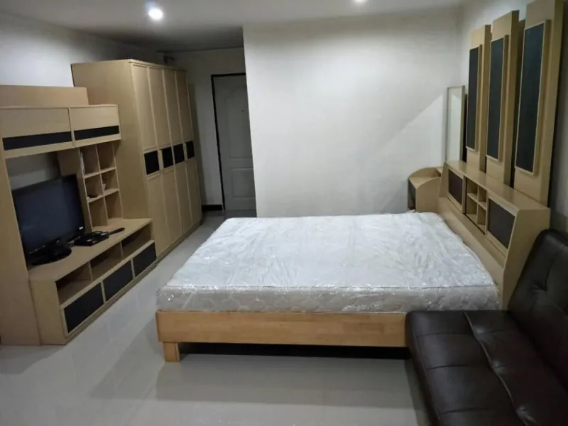 ให้เช่า คอนโด รีเจ้นท์โฮม 4 สุขุมวิท 85 ชั้น 7 ห้องสตูดิโอ พร้อมอยู่ ราคากันเอง ห้ามพลาด!!
