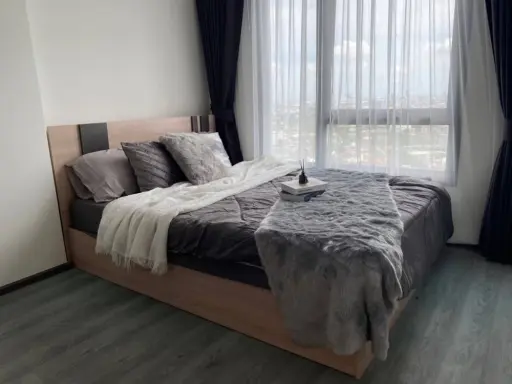 For rent!! Condo Rich Park Triple Station, 33rd floor, beautiful room, fully furnished. Ready to move in, hurry and reserve now!!