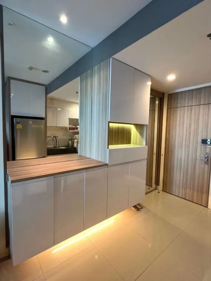 For sale or rent: Supalai Premier Ratchathewi, high floor, great view, fully furnished. Book now! Don't miss out!