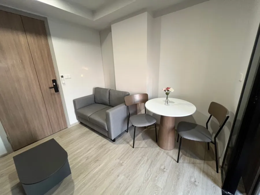 For rent Nue Core Khu Khot Station, corner room with privacy, 7th floor, city view, Book now, don't wait.