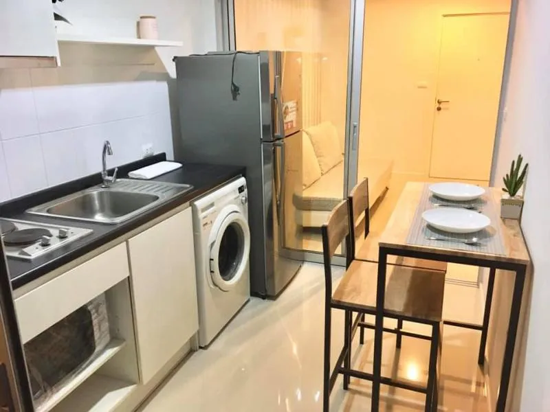 Condo for rent: Aspire Rama9 Tell me about this room and you will regret it.