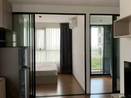 For rent THE ORIGIN Ram 209 Interchange, 12th floor, open view, corner room, fully furnished, nice to live in, reserve now, urgently.
