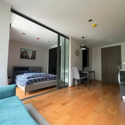 Condo for sale Altitude Samyan-Silom