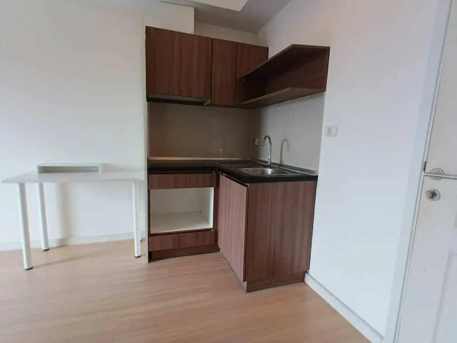 For rent: 624 Condolette Ratchada 36, ​​relax, read a book, quiet and comfortable, no traffic noise. If you're late, you'll miss out.