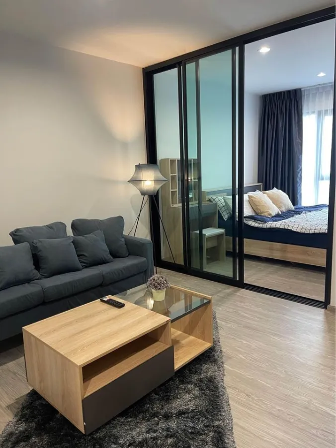 Rent RYE 101/1, corner room, very private, very wide, good wind, beautiful room number, auspicious Sai Mu don't miss it.