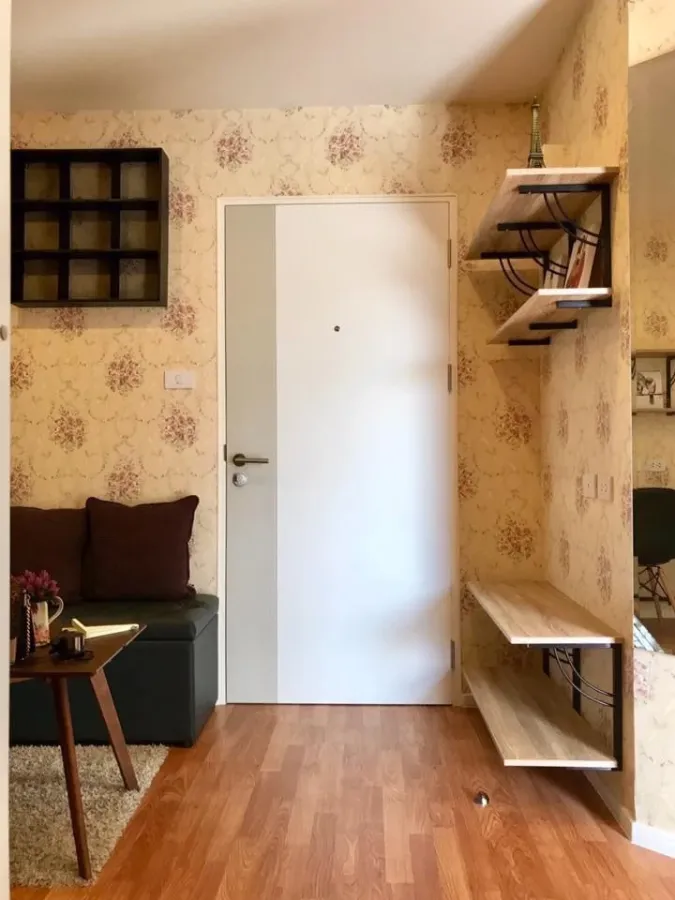 For rent: Lumpini Ville Ratchapruek-Bang Waek, swimming pool view, beautiful room, quiet condo, wallpapered throughout the room. Reserve now!