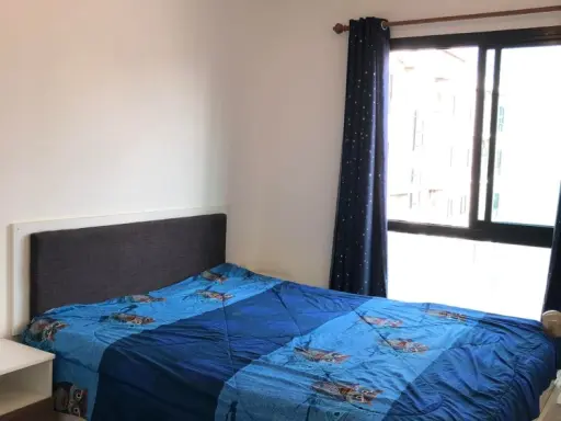 For rent, ICondo Salaya, Building B, 7th floor, corner room, very private. It's a very good proportion. Don't miss it. Book now.