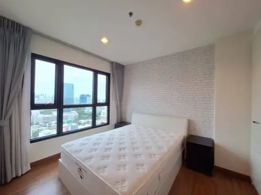 ขายเดอะเครสท์พหลโยธิน 11 ห้องชั้นสูง พร้อมด้วยเฟอร์ครบจองเลย+++ images