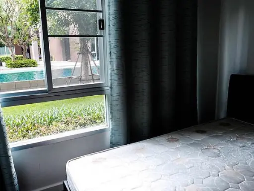 For rent, d condo rangsit, phase 1, 1 bedroom, 1 bathroom, 1 kitchen, plus pool view, ready to move in.