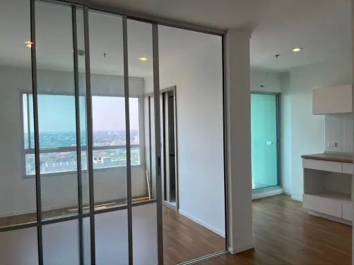 For sale: Lumpini Place Borommaratchachonnani - Pinklao, empty room, 21st floor, very beautiful view, room decoration type, must reserve now, don't de
