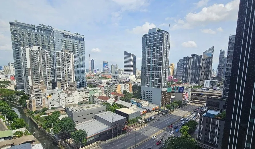 ให้เช่า Ashton Asoke-Rama 9 ห้อง Buit-In สวย เฟอร์นิเจอรจัดเต็ม มาพร้อมวิวสุดปัง ห้ามพลาด