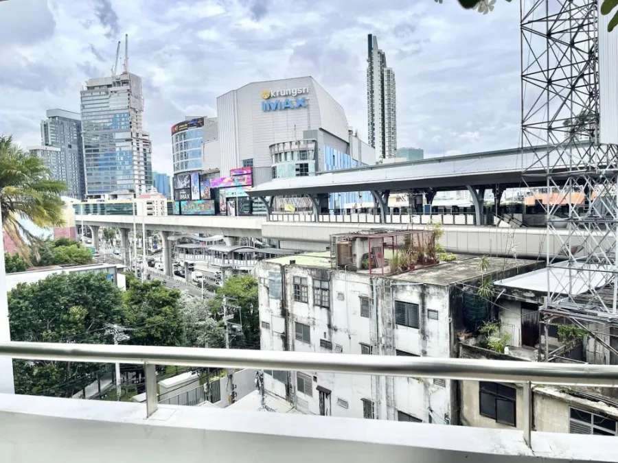 ขาย Bangkok Feliz เมเจอร์ รัชโยธิน ห้องเปล่า พร้อมเฟอร์ Buit-In บางส่วน กว้างขวาง ห้ามพลาด จองเลย