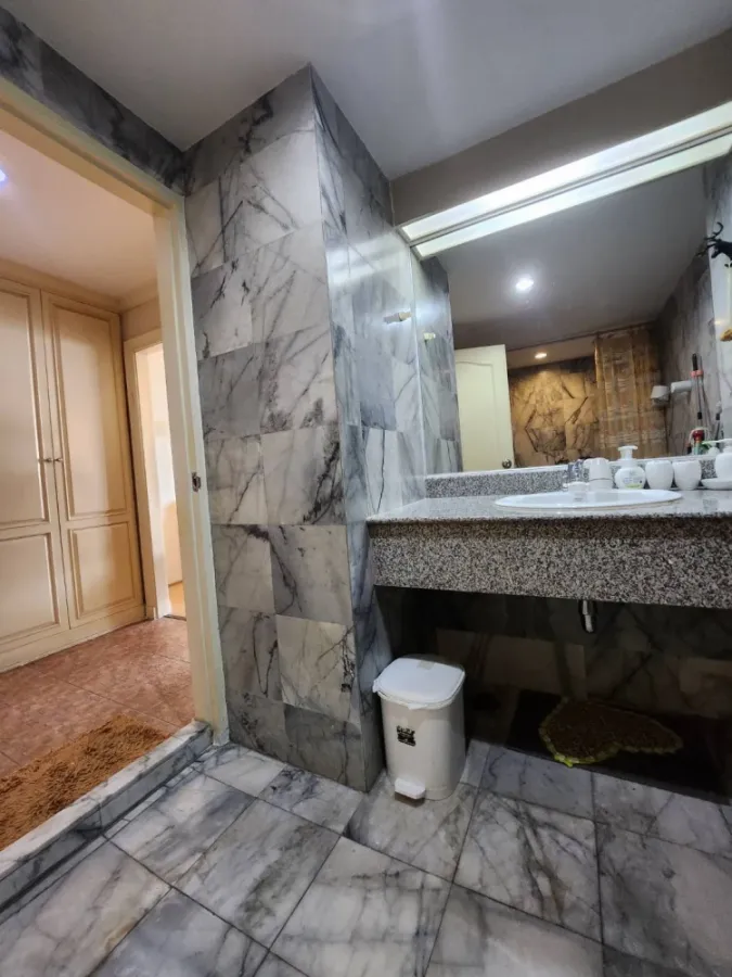 🏠🌃 For Sale: State Tower Condominium 🏠🌃