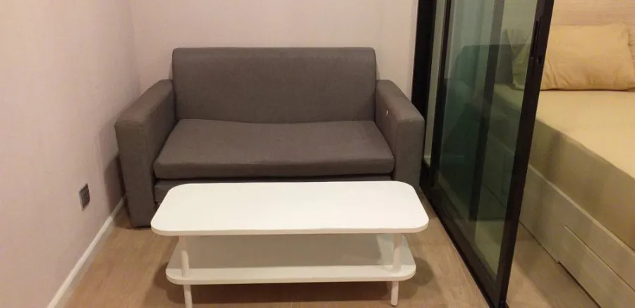For rent, Wynn Ladprao-Chokchai 4, room divider complete electrical appliances Come, but he can stay. Urgent.