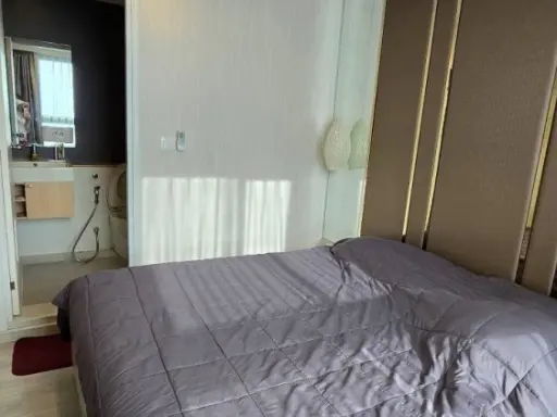 Condo for sale, Skyline Ratchaprarop, 21st floor, Chao Phraya River view, has a balcony, can be the owner now. images