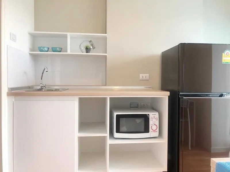Condo for rent, Lumpini Park Petchkasem 98, 7th floor, 1 bedroom, pool view, fully furnished, ready to move in. So beautiful