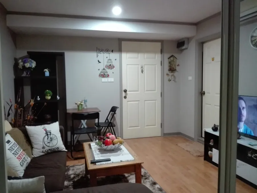 For rent, Lumpini Ville Condo, Cultural Center, 2nd floor, Building E1, new furniture, ready to move in, hurry to book now