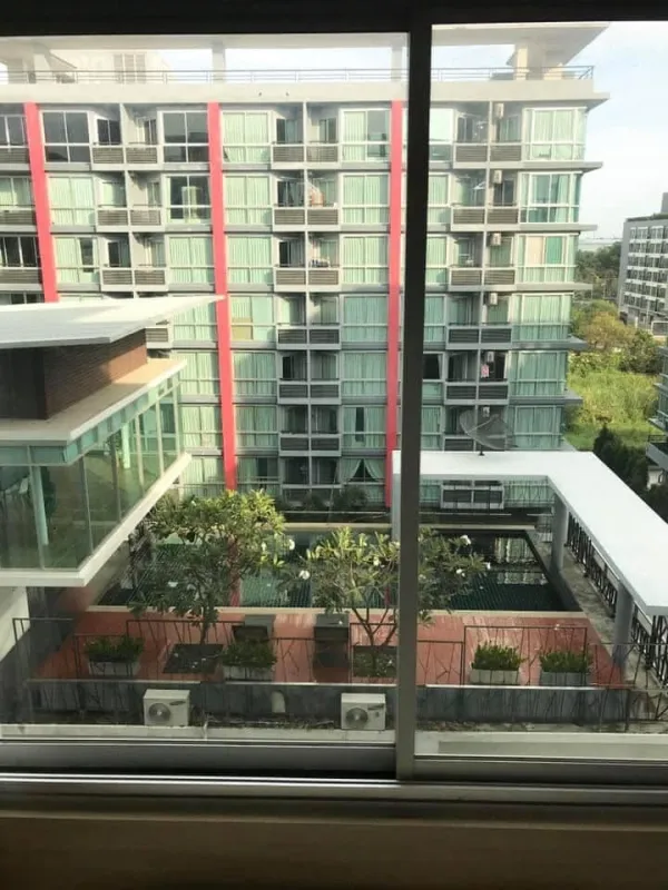 For rent Swift Condo ห้องติดวอลเปเปอร์ทั้งห้อง แต่งครบพร้อมอยู่ ราคาดีมาก พลาดแล้วจะเสียใจ