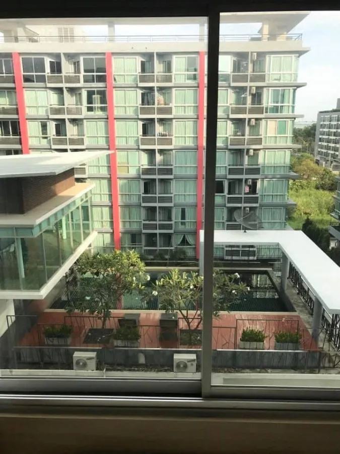 For rent Swift Condo ห้องติดวอลเปเปอร์ทั้งห้อง แต่งครบพร้อมอยู่ ราคาดีมาก พลาดแล้วจะเสียใจ