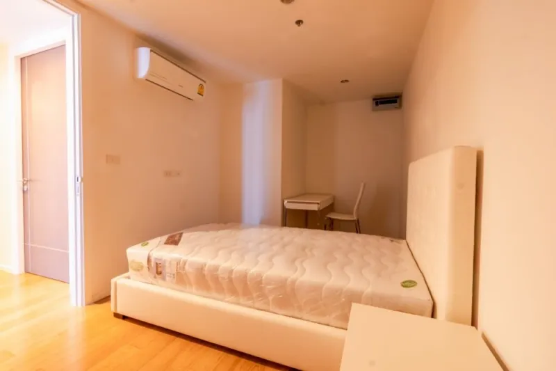 ForSell , Rent 15 Sukhumvit Residence ห้องกว้างขวางมีพื้นที่ใช้สอยเยอะ อยู่เป็นครอบครัวสบาย ห้ามพลาด