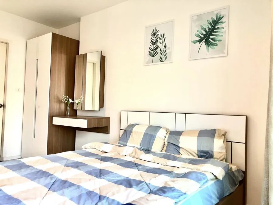For rent, Aspire Sukhumvit 48, 15th floor, minimalist style room. Fully furnished, book now.