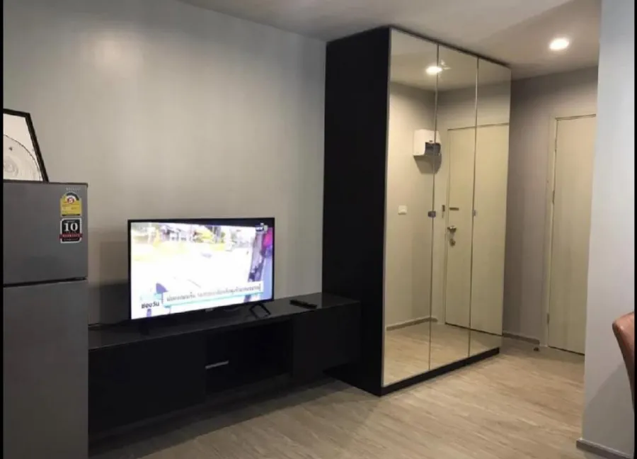 ให้เช่า รีช พหลโยธิน 52 ชั้น 6 ตึก D ห้องสวย แต่งครบ พร้อมเฟอร์นิเจอร์และเครื่องใช้ไฟฟ้าครบ จองเลย