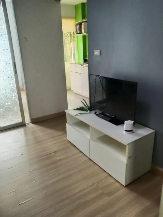 For rent, The Kith Lam Luk Ka, Khlong 2, 5th floor, comes with complete decoration. Just carry your bags and move in. Reserve now.