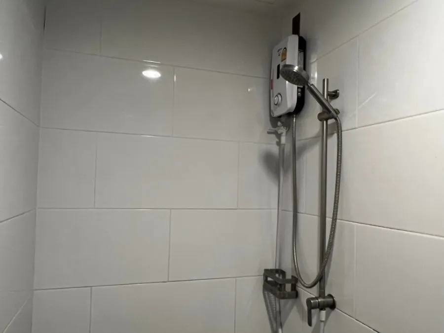 For rent, The Excel Khu Khot, partitioned room Complete electrical appliances, good price, hurry up to reserve before it's out of hand.
